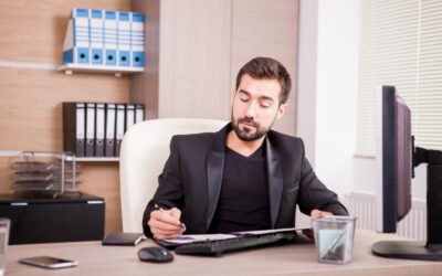 Managing Taxes and Cash Flow as a Self-Employed Business in Canada